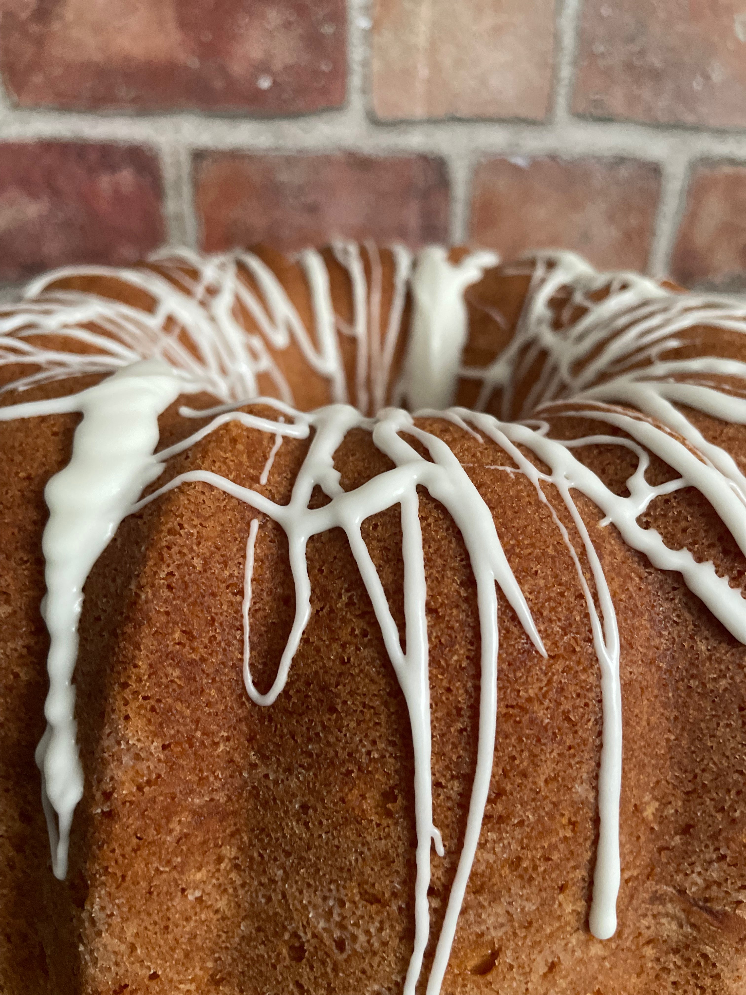 7up Pound Cake 10"