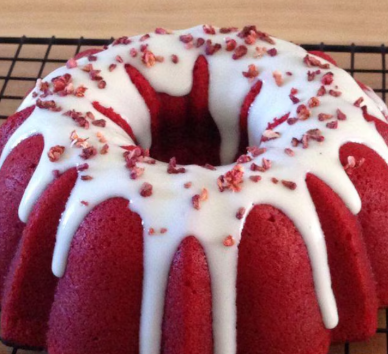 Red Velvet Cream Cheese Pound Cake 10"