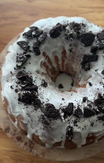 Oreo Cookie Pound Cake 10"